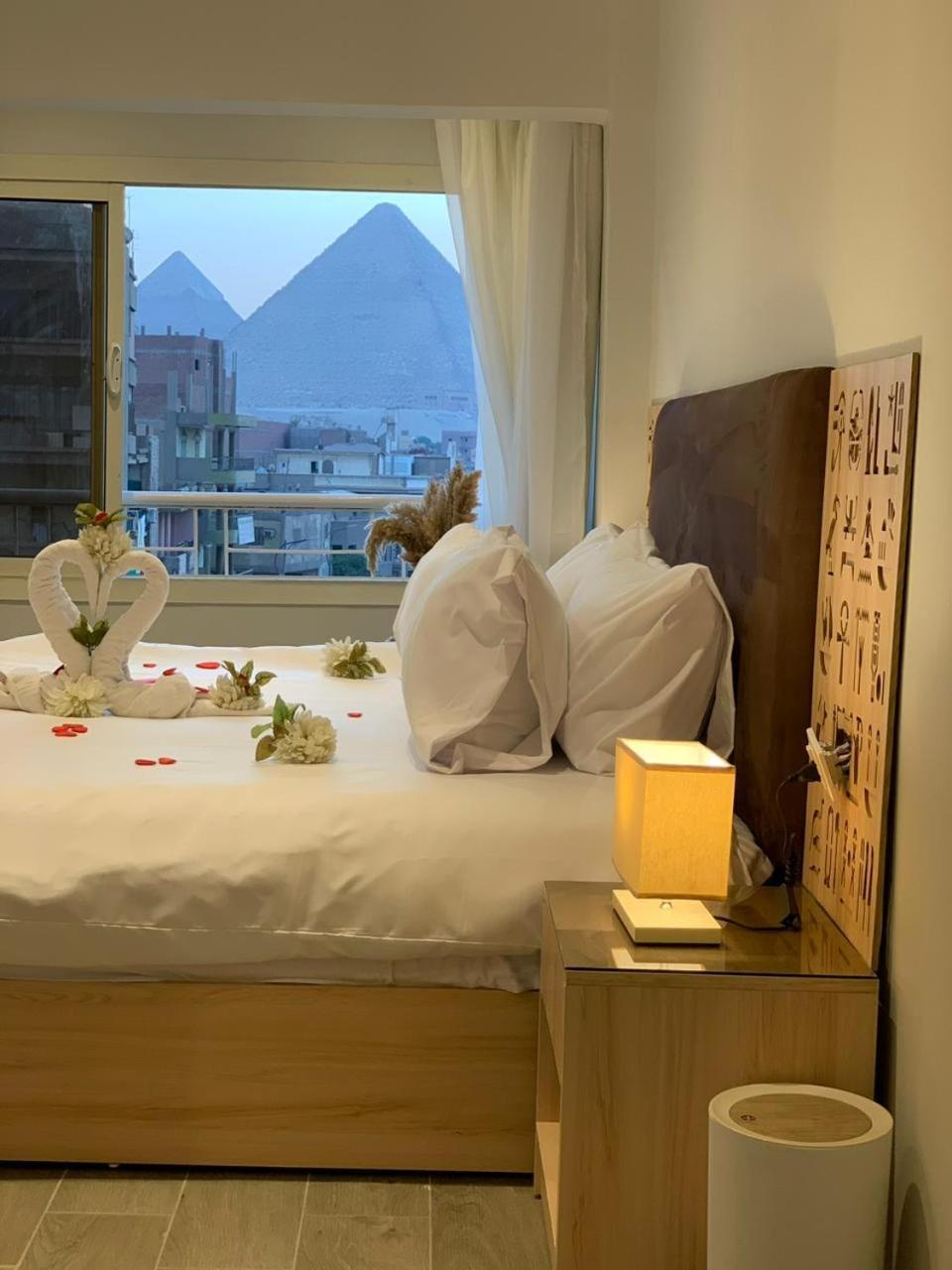 Khufu Pyramids Inn Nazlet el-Sîsi Buitenkant foto