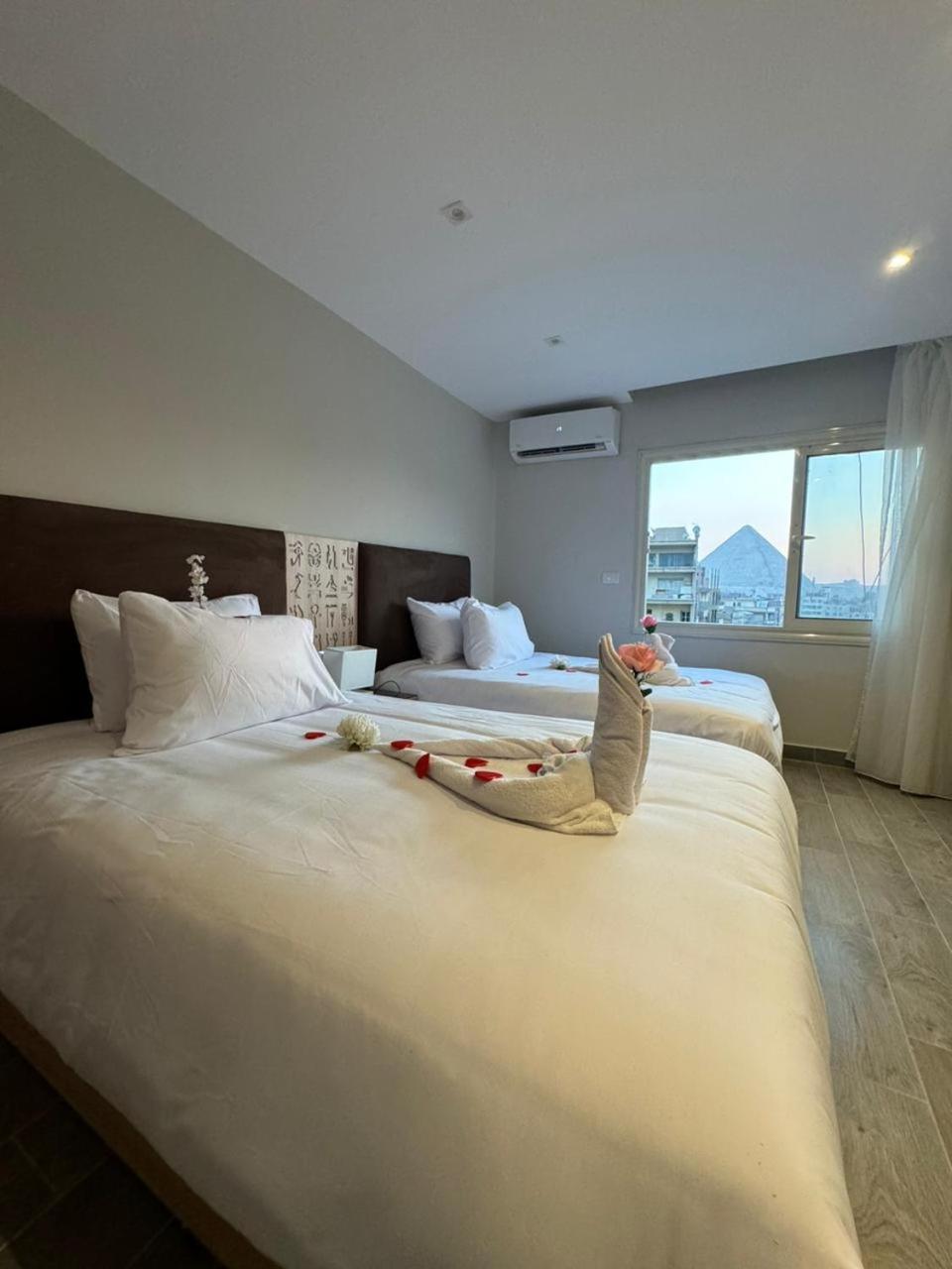 Khufu Pyramids Inn Nazlet el-Sîsi Buitenkant foto